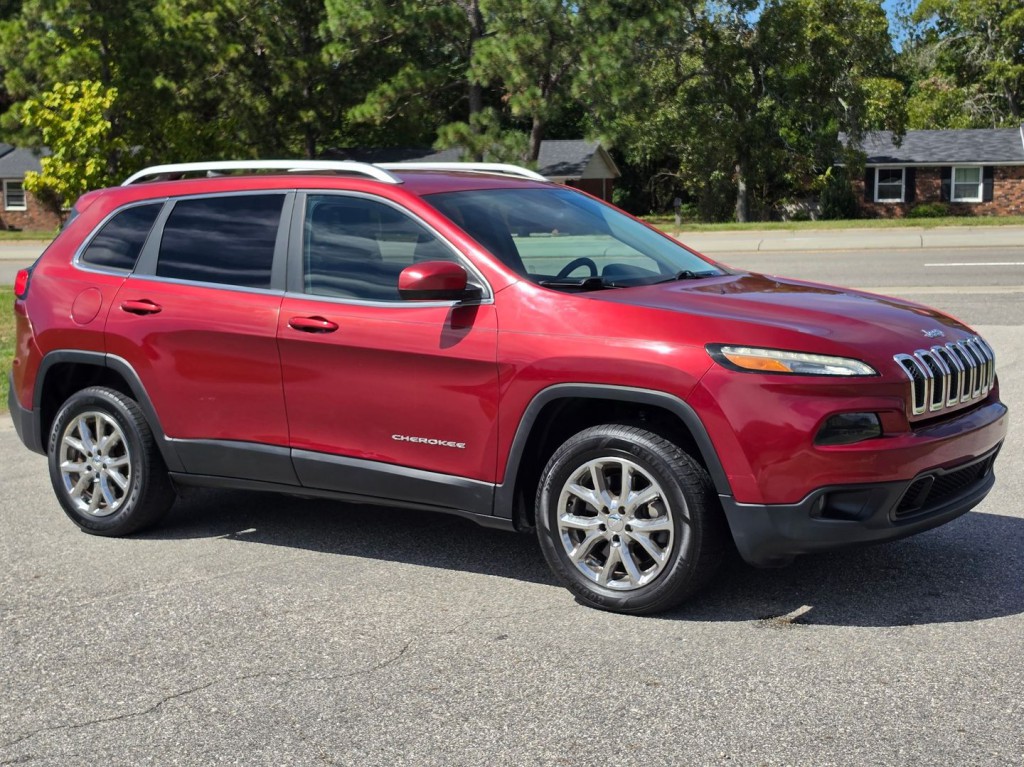 2016 Jeep Cherokee Image 4