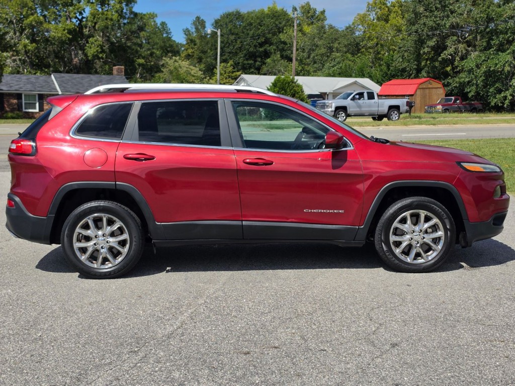 2016 Jeep Cherokee Image 5