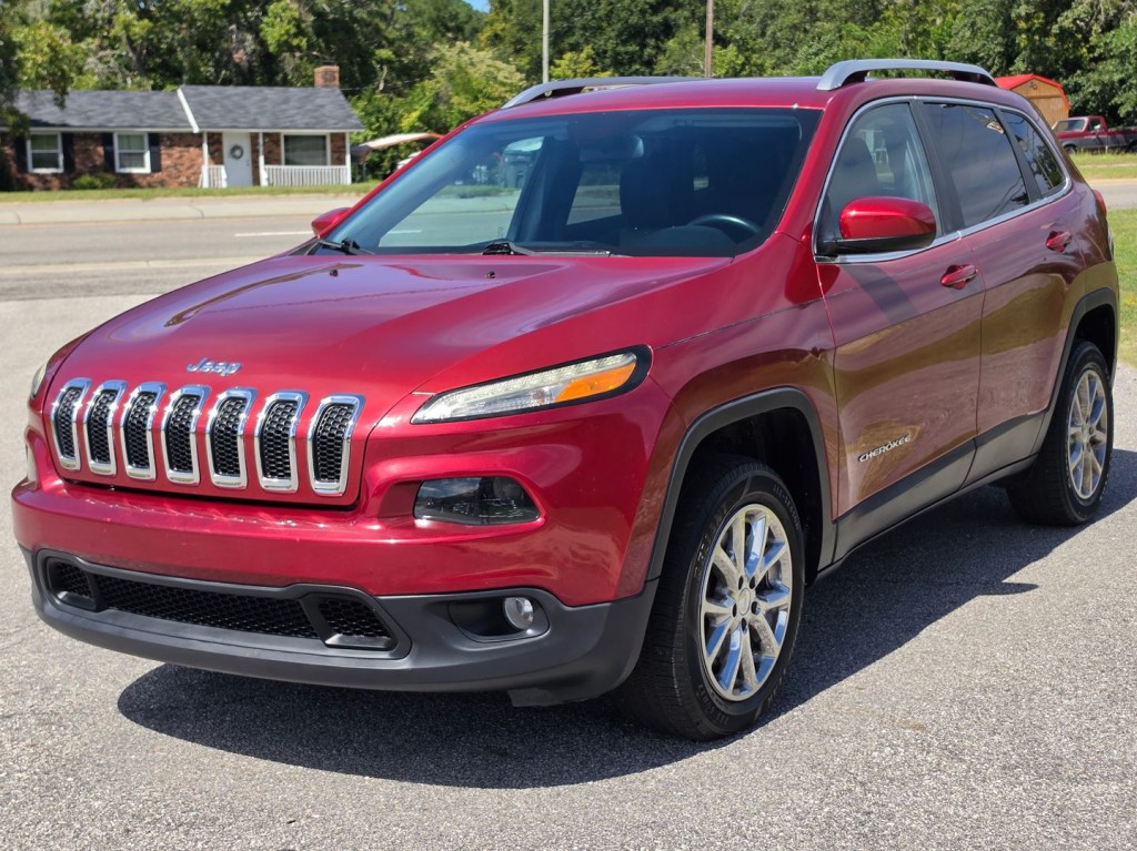 2016 Jeep Cherokee Image 12
