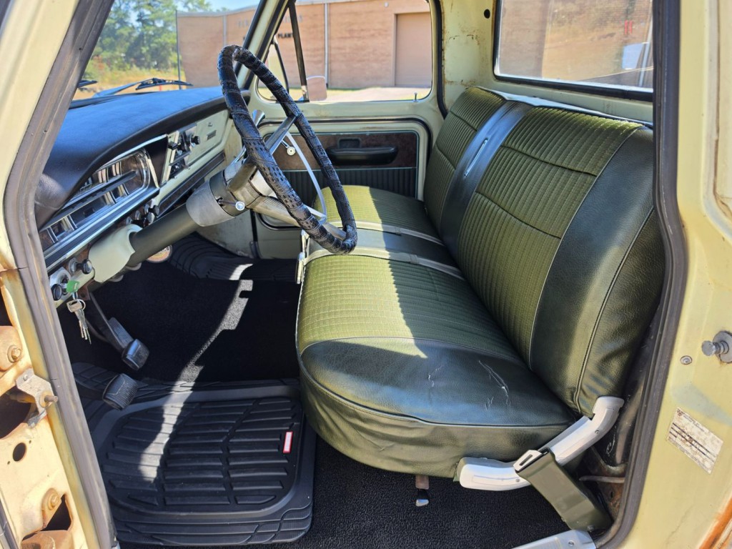 1970 Ford F-100 Image 15