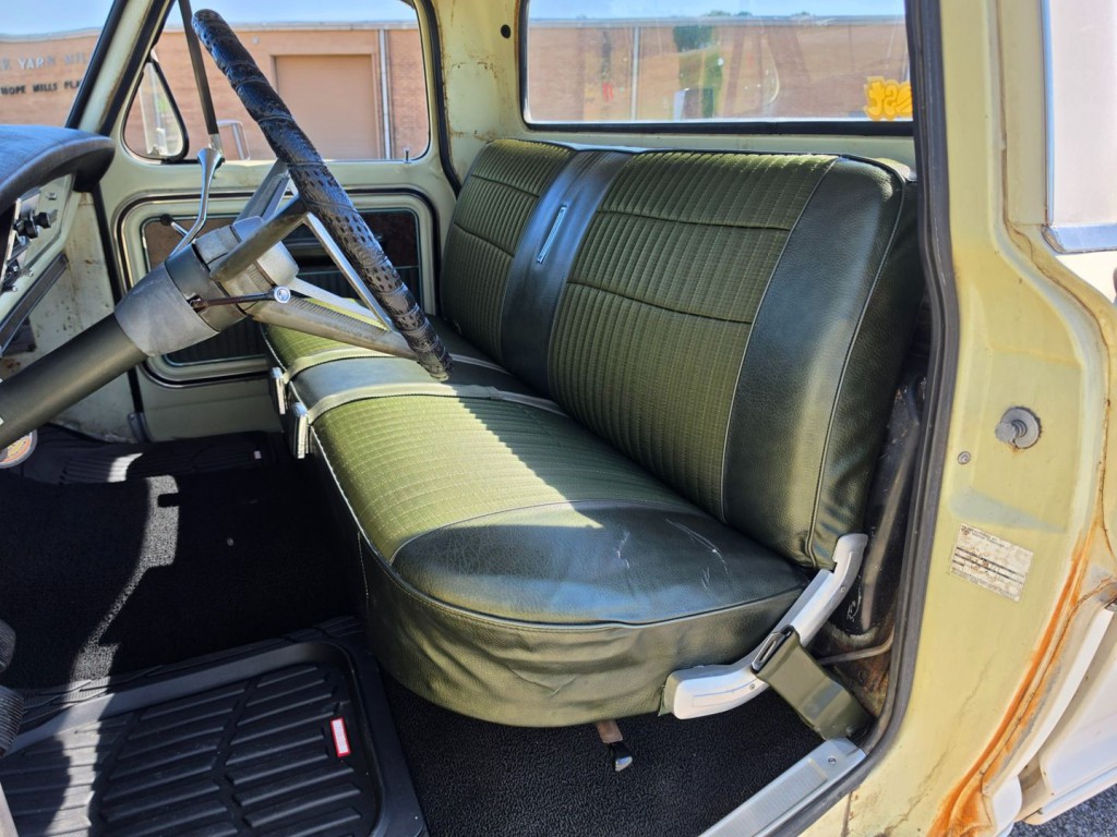 1970 Ford F-100 Image 24