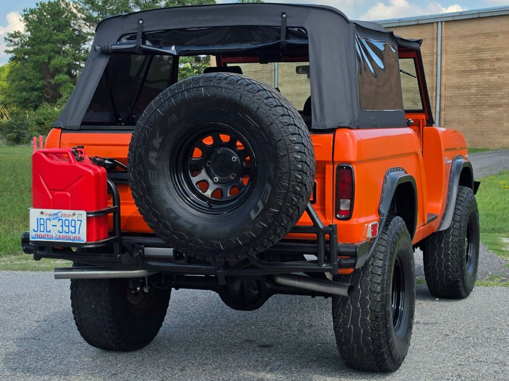 1968 Ford Bronco Image 8