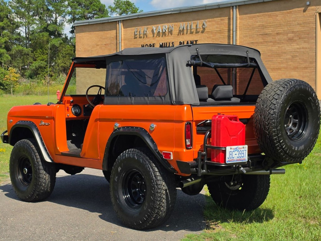 1968 Ford Bronco Image 11