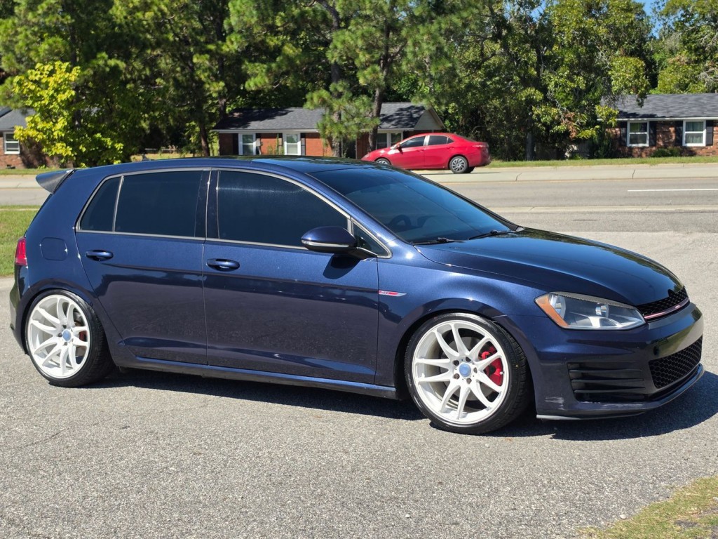 2016 Volkswagen GTI Image 5