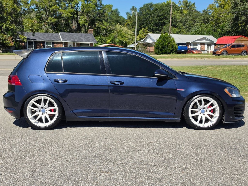 2016 Volkswagen GTI Image 6