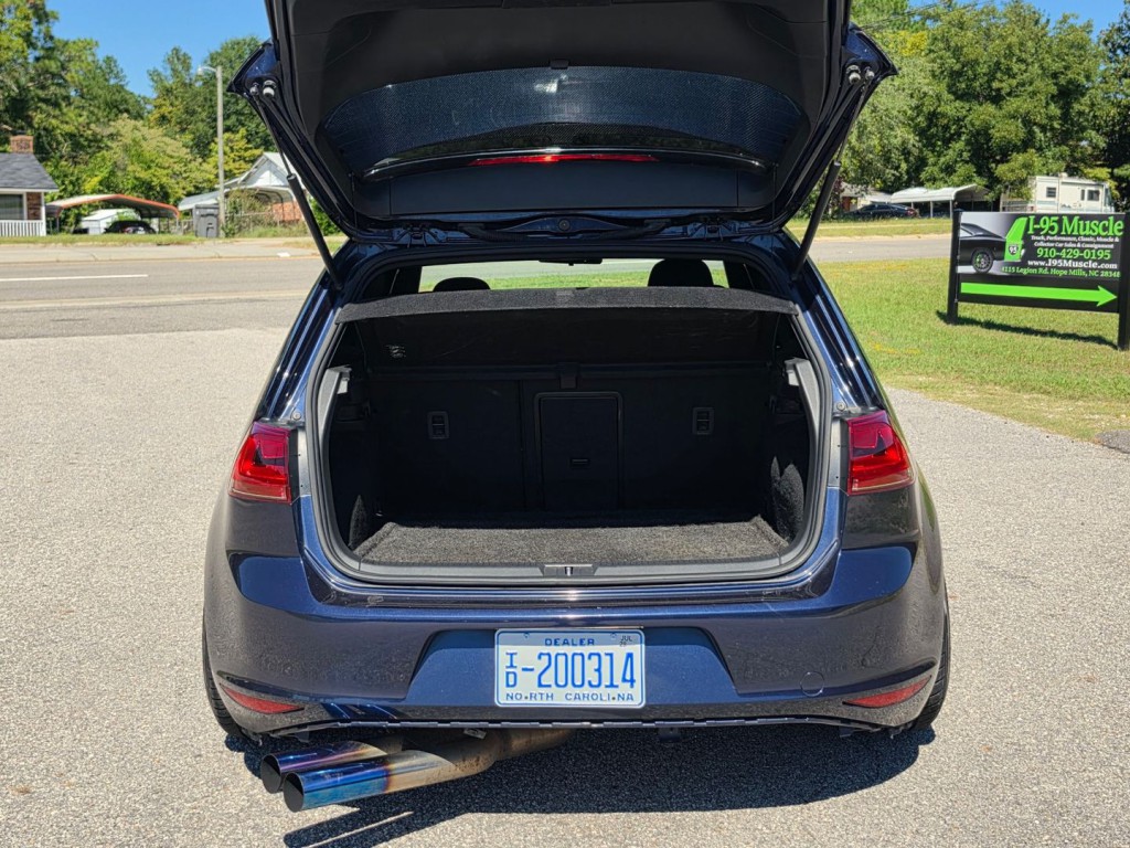 2016 Volkswagen GTI Image 41