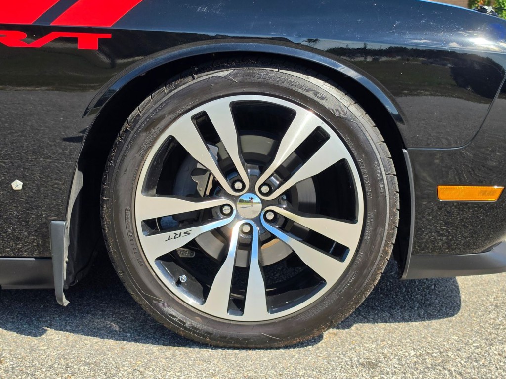 2013 Dodge Challenger Image 52
