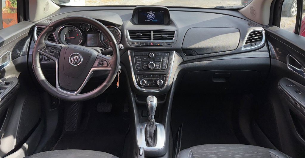 2016 Buick Enclave Image 11