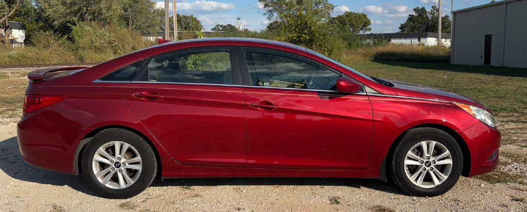 2013 Hyundai Sonata Image 4