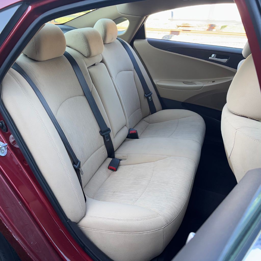 2013 Hyundai Sonata Image 13
