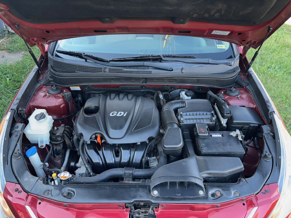 2013 Hyundai Sonata Image 14