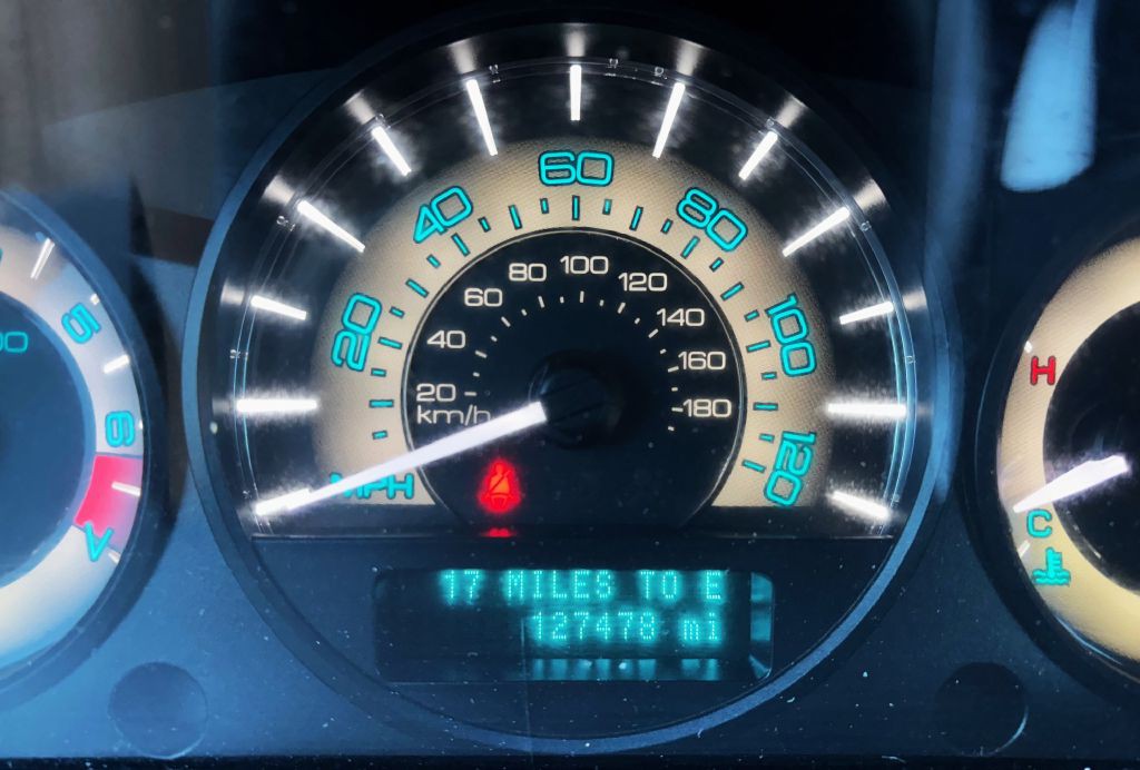 2010 Mercury Milan Image 11