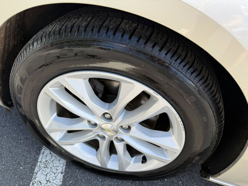 2016 Chevrolet Malibu Image 34