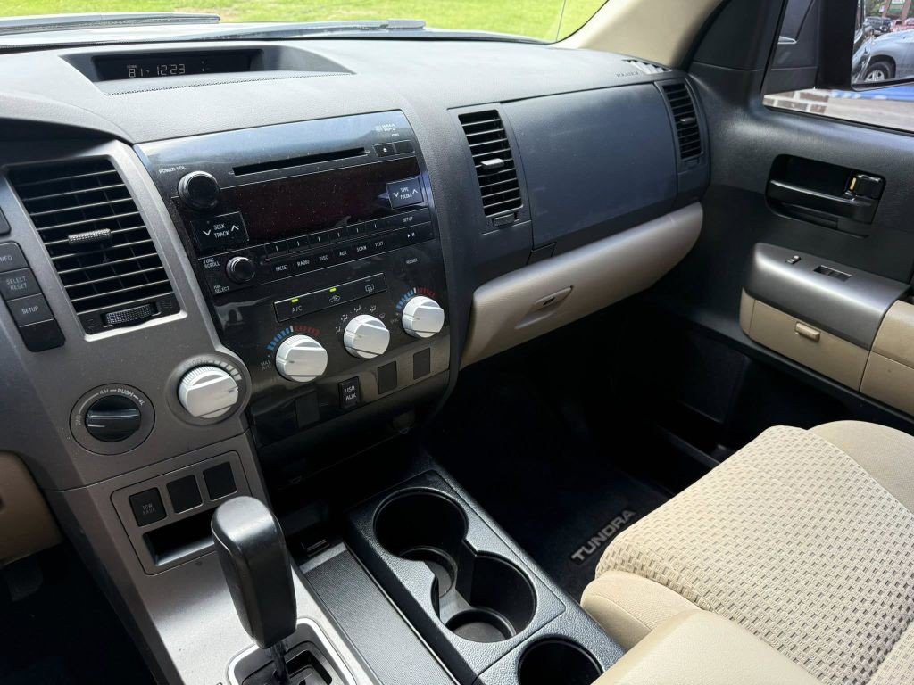 2012 Toyota Tundra Image 28