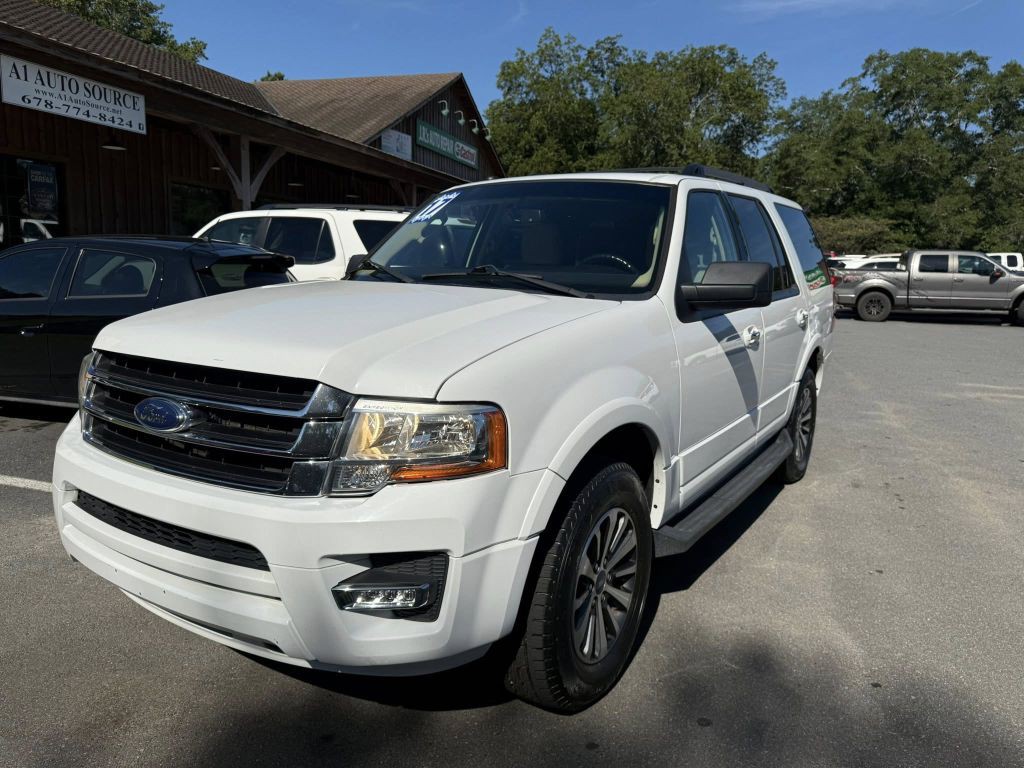 2017 Ford Expedition Image 2