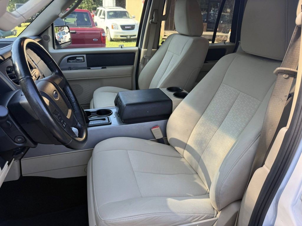 2017 Ford Expedition Image 10