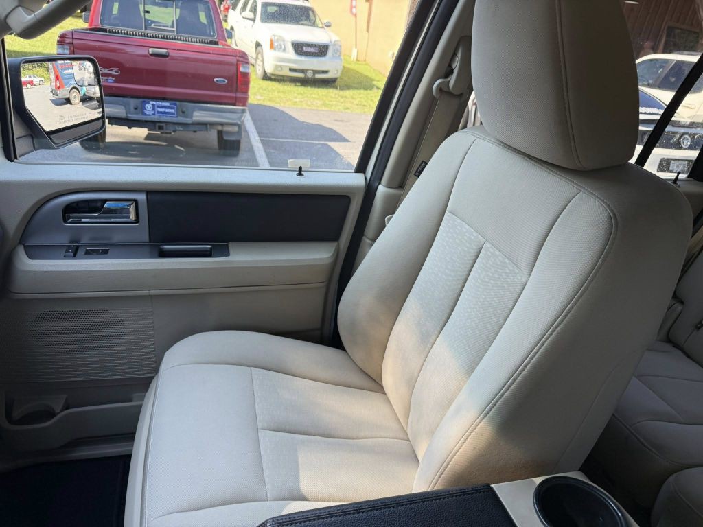 2017 Ford Expedition Image 12