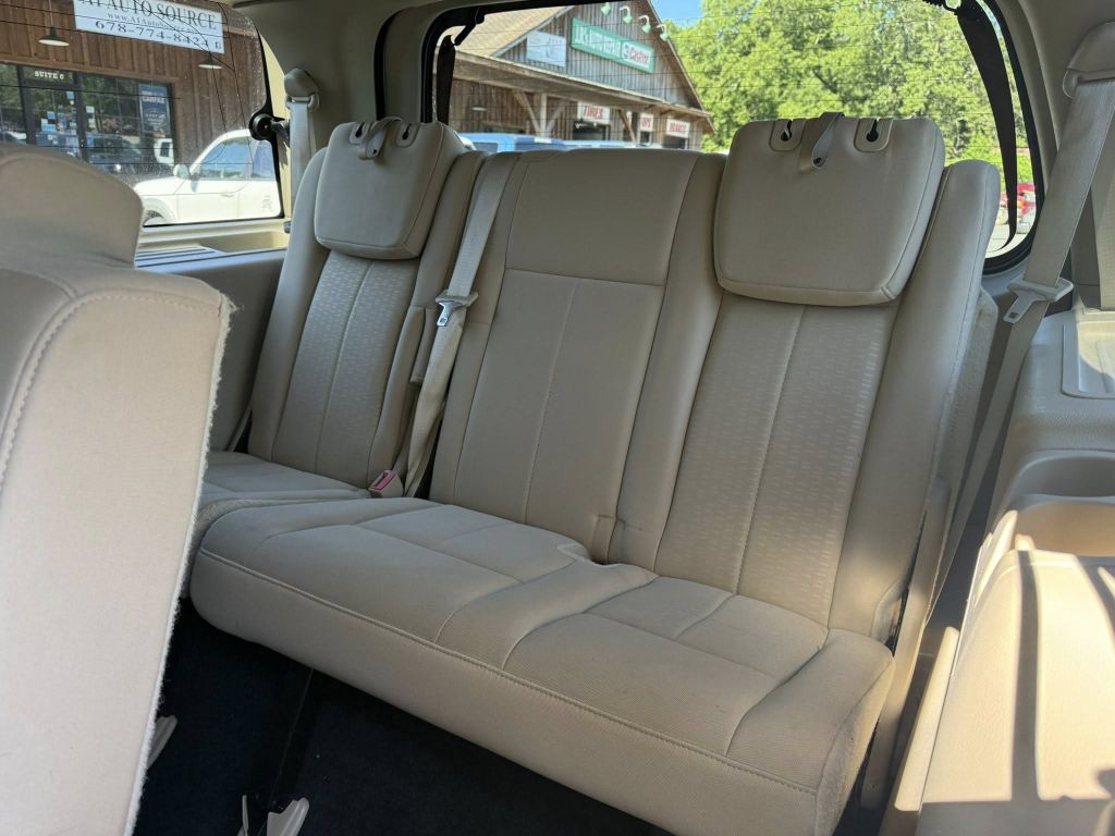 2017 Ford Expedition Image 16