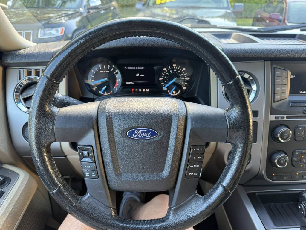 2017 Ford Expedition Image 19