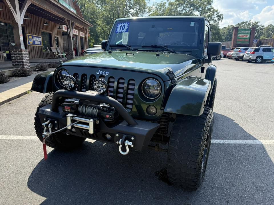2010 Jeep Wrangler Image 2