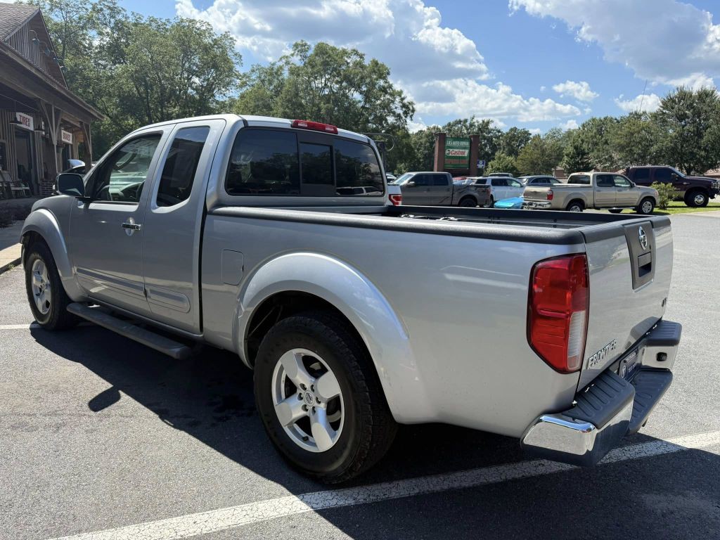 2007 Nissan Frontier Image 7