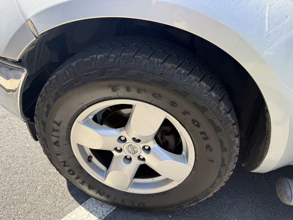2007 Nissan Frontier Image 36