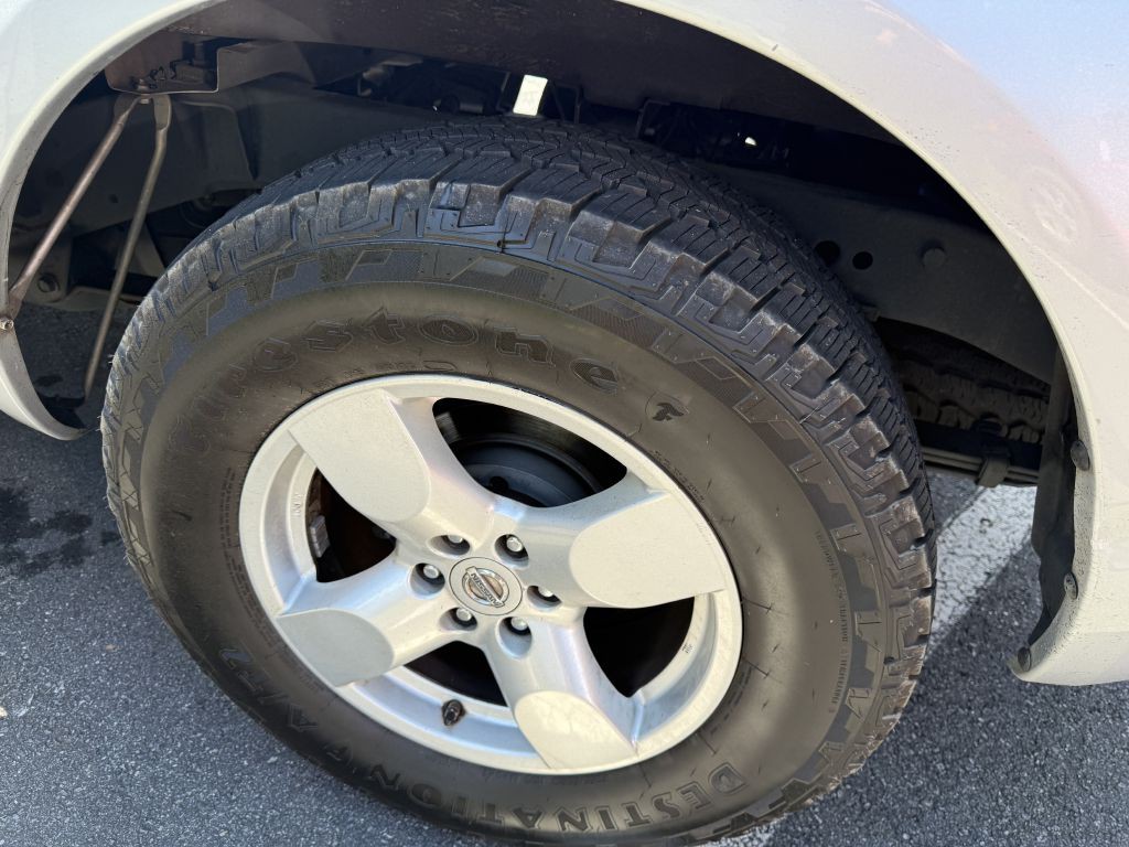 2007 Nissan Frontier Image 37