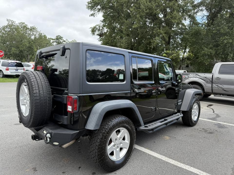 2017 Jeep Wrangler Unlimited Image 10