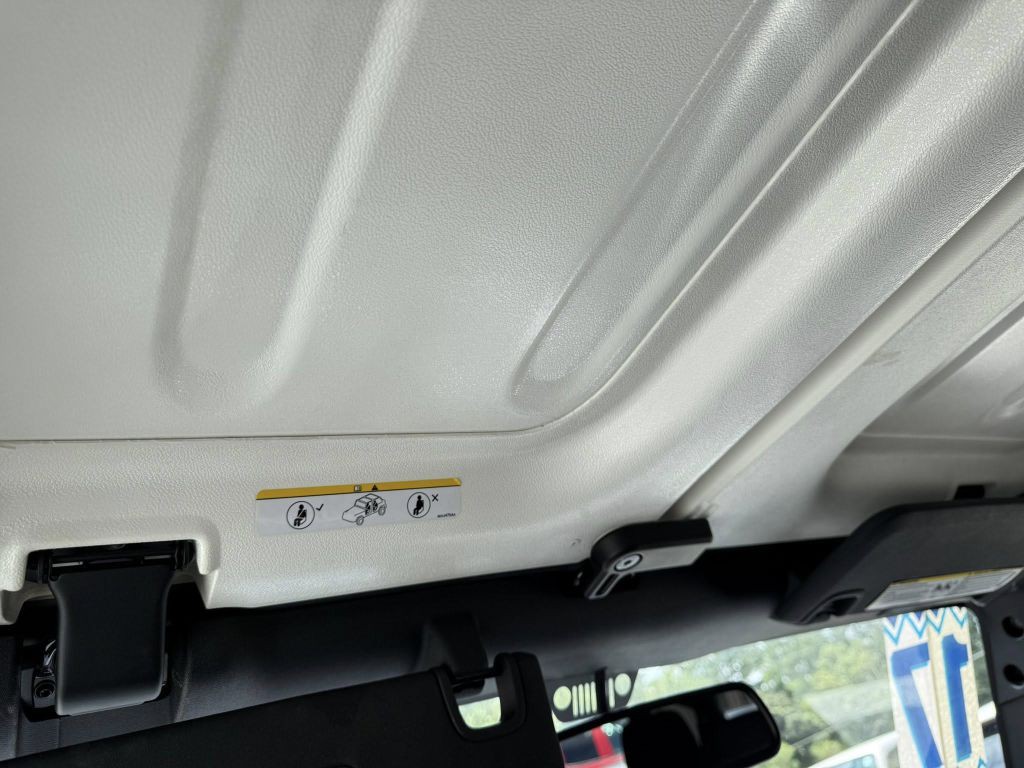 2017 Jeep Wrangler Unlimited Image 36