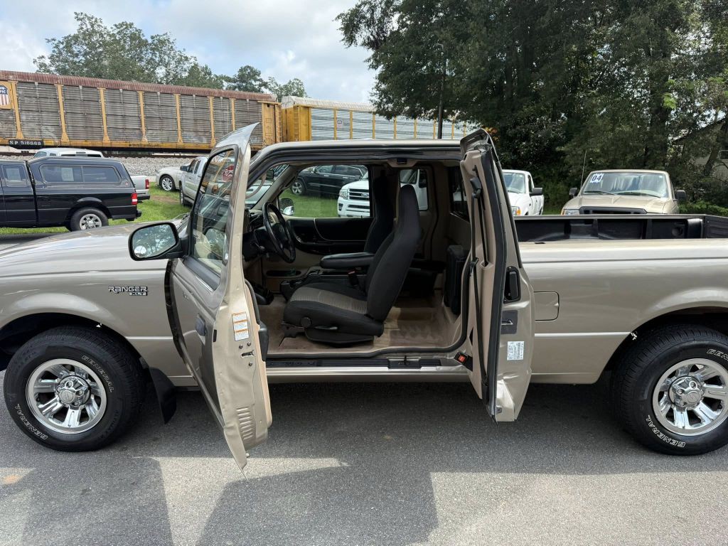 2003 Ford Ranger Image 12