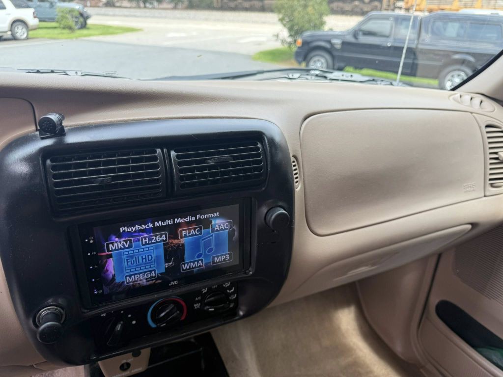 2003 Ford Ranger Image 21