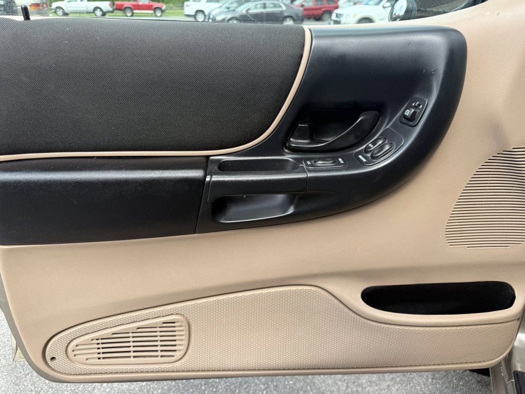2003 Ford Ranger Image 22