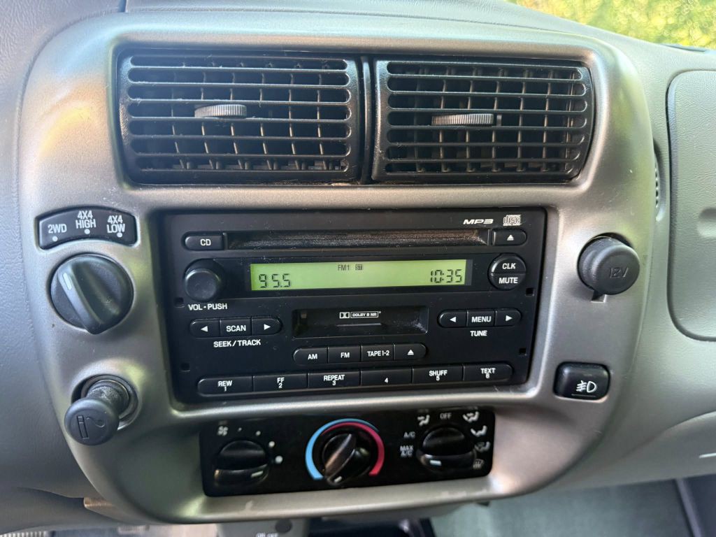 2005 Ford Ranger Image 22