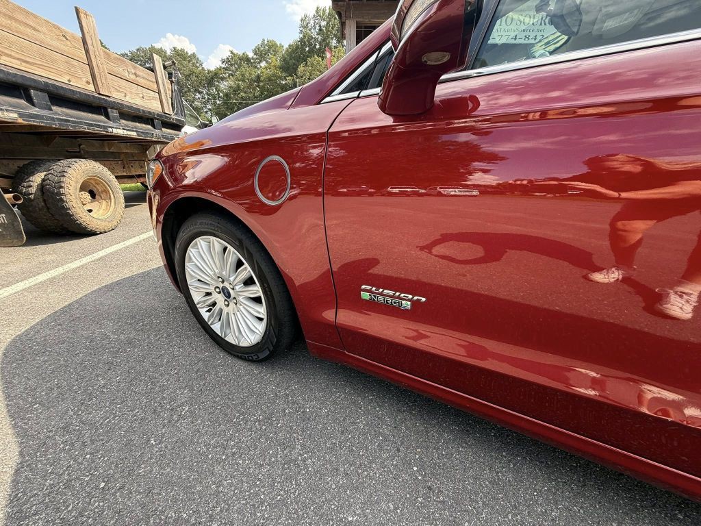 2014 Ford Fusion Image 6