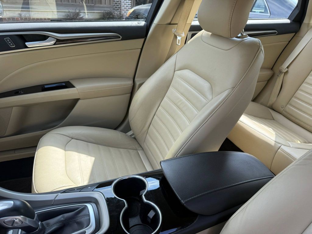2014 Ford Fusion Image 15