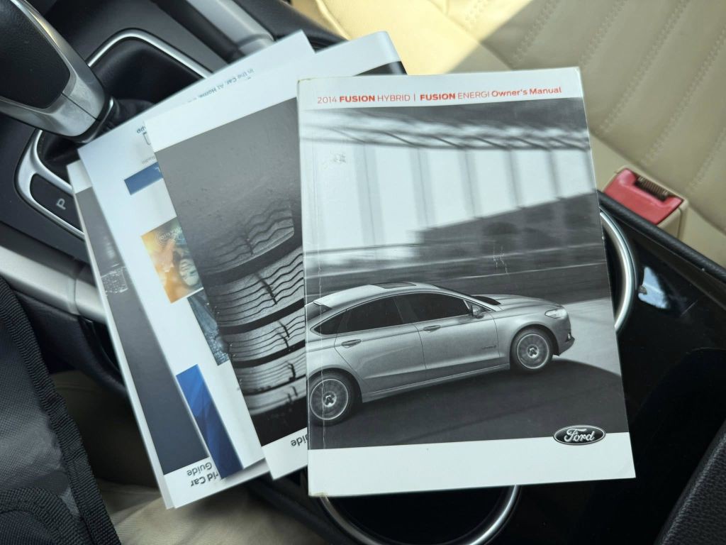 2014 Ford Fusion Image 23