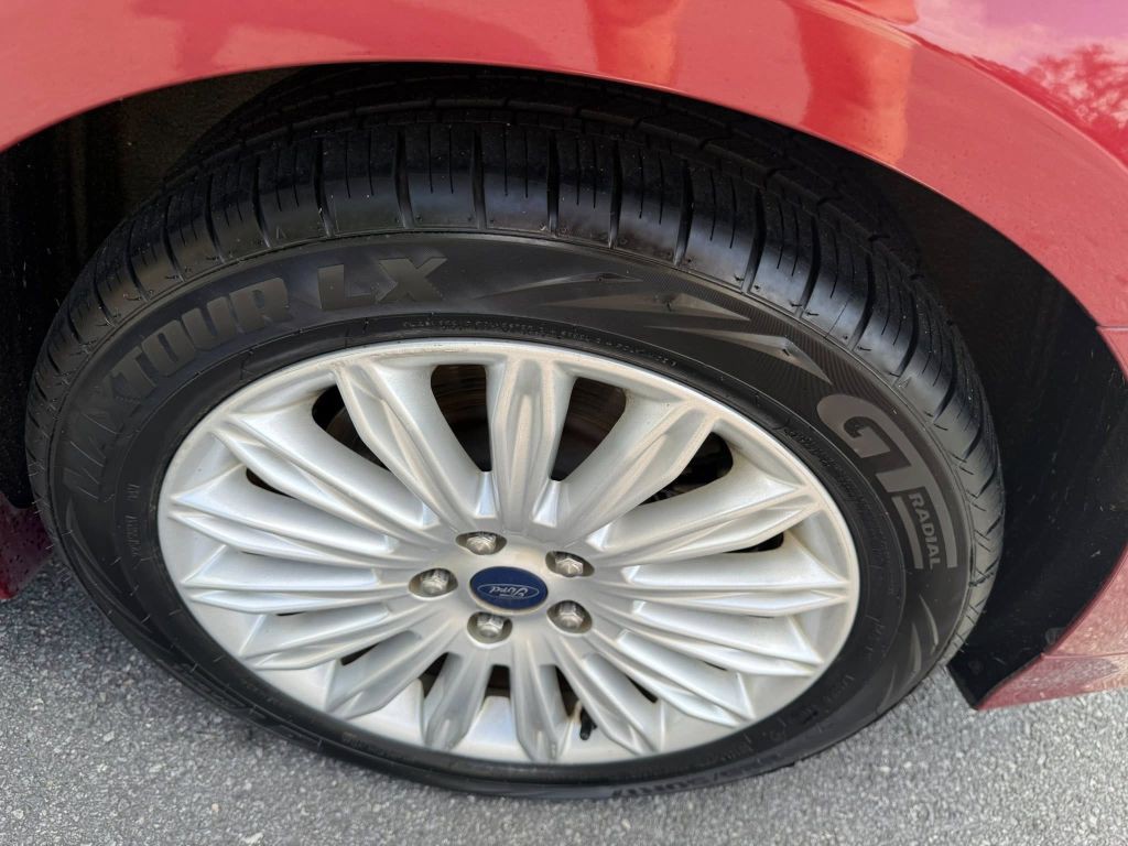 2014 Ford Fusion Image 33