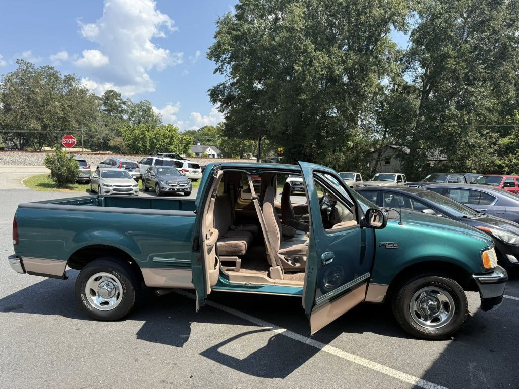 1997 Ford F-150 Image 2