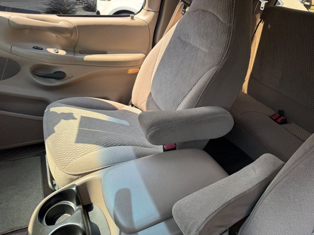 1997 Ford F-150 Image 11