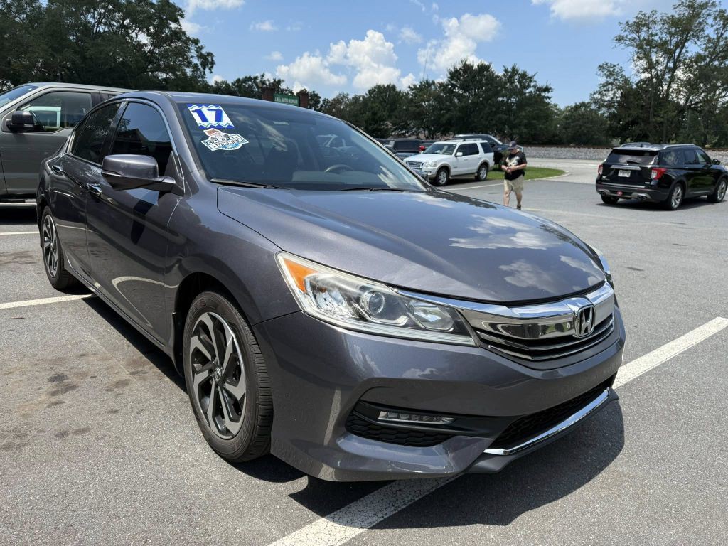 2017 Honda Accord Image 4