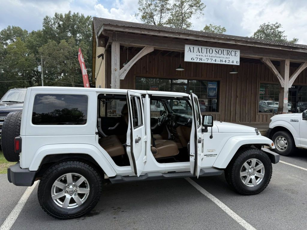 2013 Jeep Wrangler Unlimited Image 11