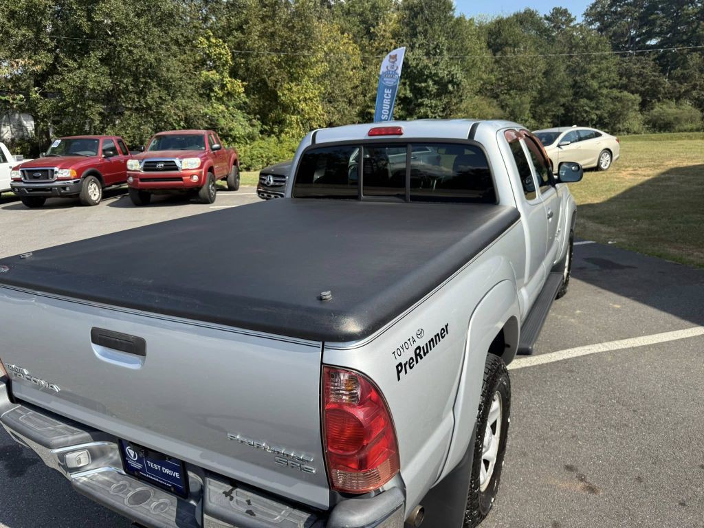 2005 Toyota Tacoma Image 6