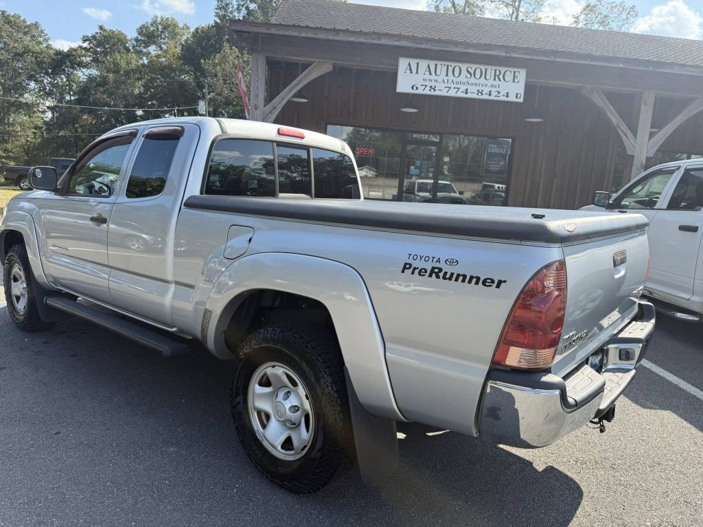 2005 Toyota Tacoma Image 10