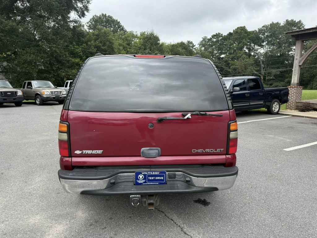 2004 Chevrolet Tahoe Image 3
