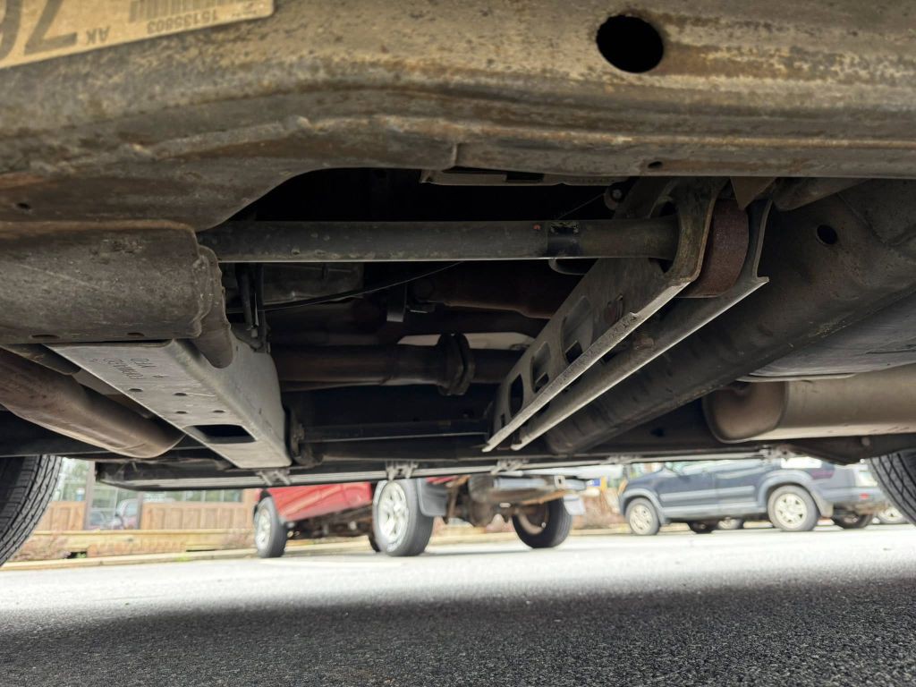 2004 Chevrolet Tahoe Image 44