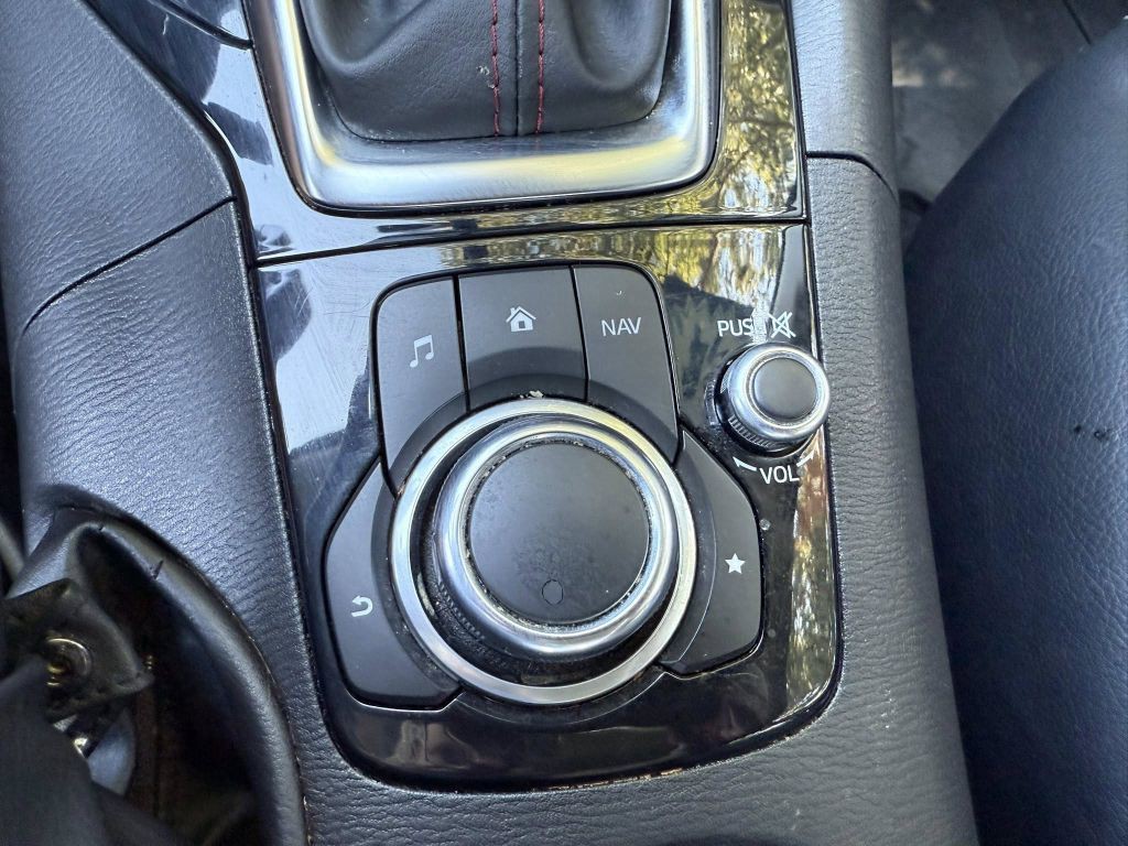 2014 Mazda Mazda3 Image 16
