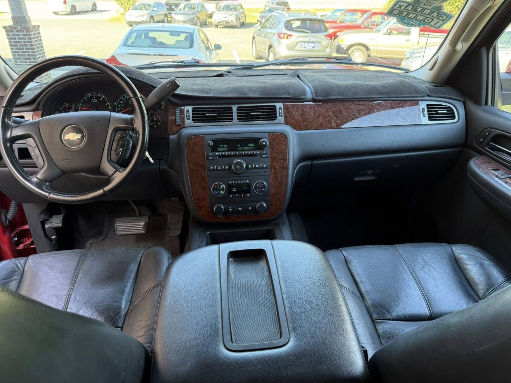 2007 Chevrolet Avalanche Image 22
