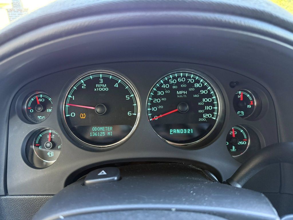 2007 Chevrolet Avalanche Image 24