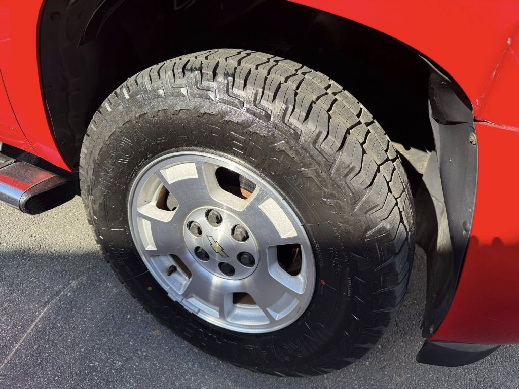 2007 Chevrolet Avalanche Image 38