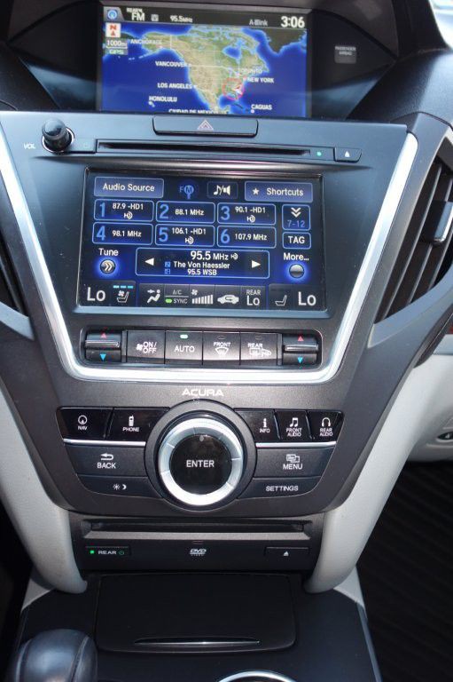 2015 Acura MDX Image 32